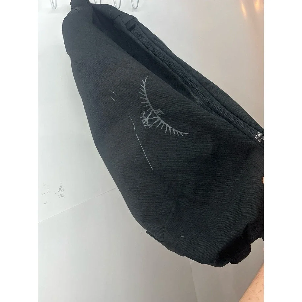 Osprey Trillium 65 Large Black Sling Duffle Bag (22x15x10 Rough measurement)